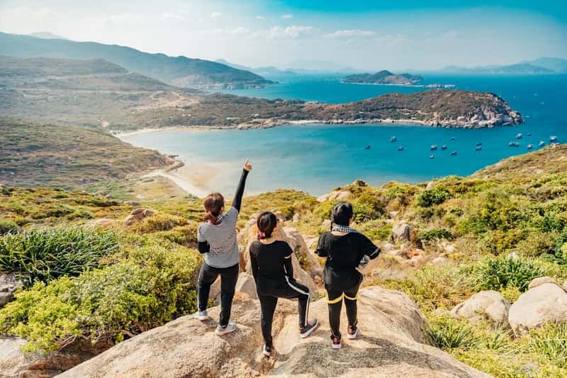 What Travelers Should Do Now (Image Credits: Unsplash)