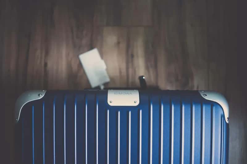 The Status Symbol in the Overhead Bin: Rimowa, Tumi, and the Luxury Tier (Image Credits: Unsplash)