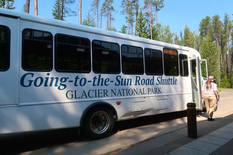 Glacier National Park: Conquering Going-to-the-Sun Road (Image Credits: Shutterstock)