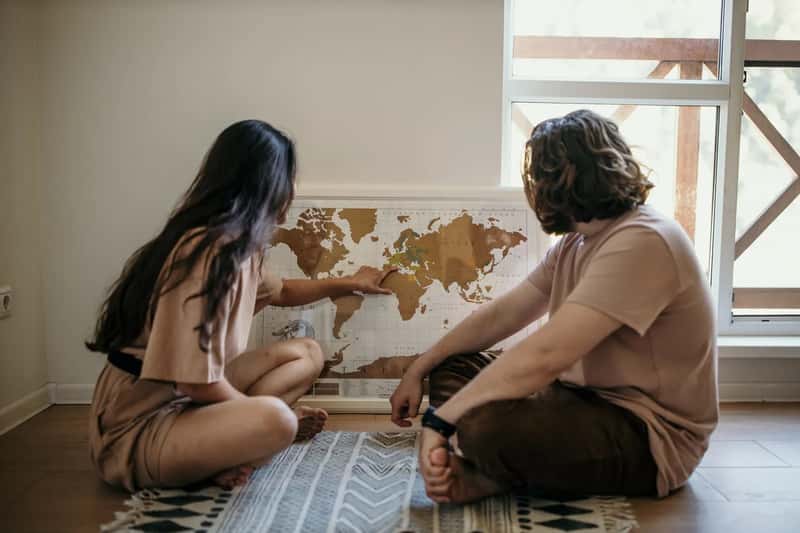 1. Letting one partner plan the entire trip (Image Credits: Pexels)