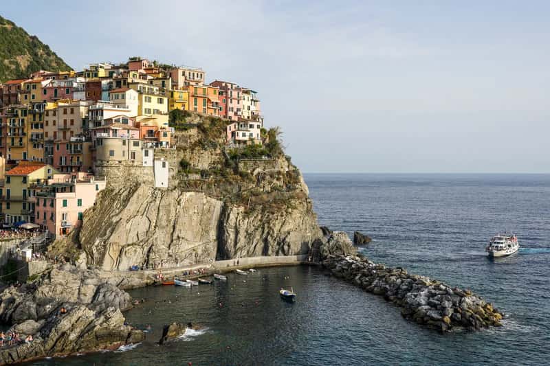 Cinque Terre, Italy, and the Wider Ligurian Coast (By This Photo was taken by Timothy A. Gonsalves. Feel free to use my photos, but please mention me as the author. I would much appreciate if you send me an email tagooty@yahoo.com or write on my talk page, for my information. Please contact me before commercial use.
Please do not upload an edited image here without consulting me. I would like to make corrections only at my own source to ensure that the changes improve the image and are preserved.Otherwise you may upload an edited image with a new name. Please use one of the templates derivative or extract., CC BY-SA 4.0)