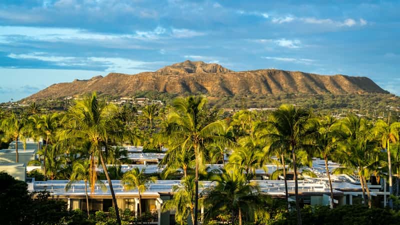 Honolulu - Tropical Paradise With Urban Sophistication (Image Credits: Unsplash)