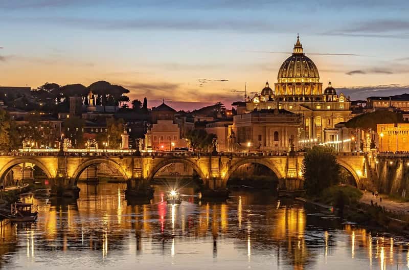 A country built for millions of visitors, not residents (Image Credits: Pixabay)