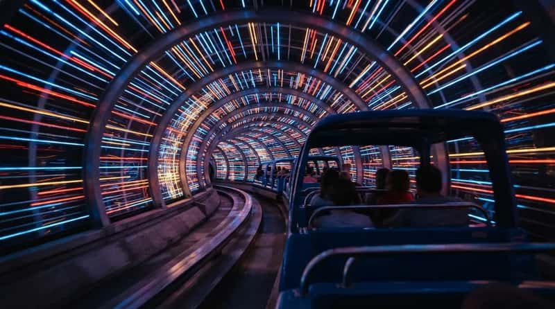 #6 - The Super Speed Tunnel: The Light Show Above America Sings (Image Credits: Gemini)