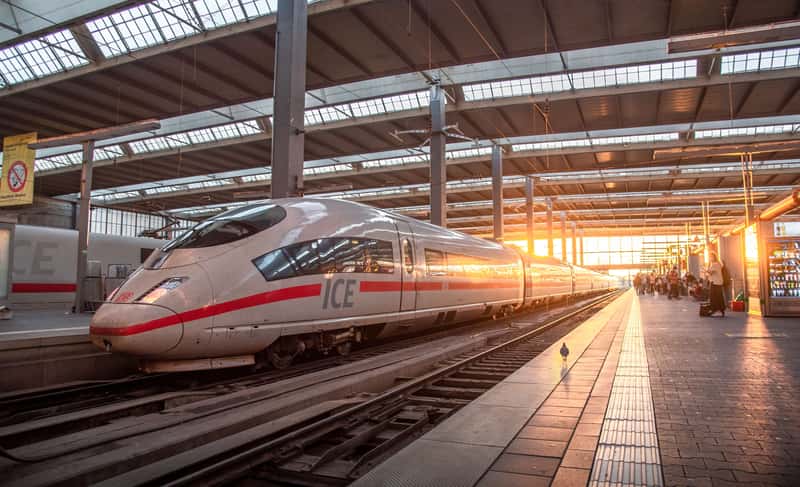 High-Speed Rail Revolution: The Game Changers of 2025 (Image Credits: Shutterstock)