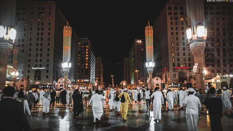 Saudi Arabia: Rapid Change, Consistent Safety Scores (Image Credits: Pexels)