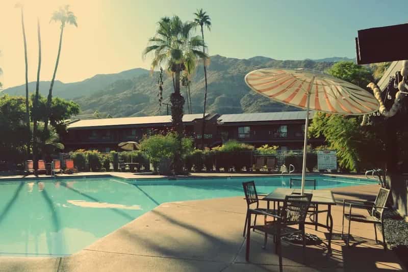 Palm Springs, California - Desert Luxury Without the Chaos (Image Credits: Unsplash)