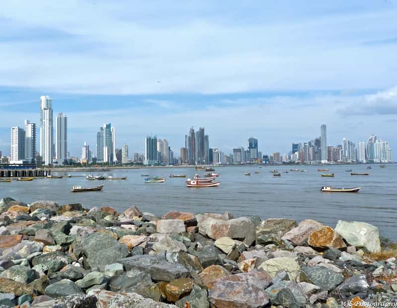 Panama: The top-ranked retirement magnet (Flickr: Panama City Skyline, CC BY 2.0)