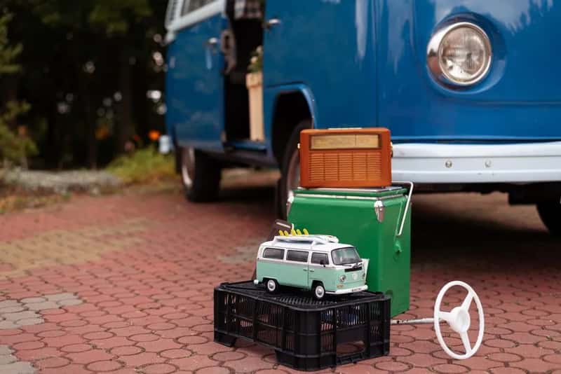 1. Bringing a cooler even for a two hour drive (Image Credits: Pexels)