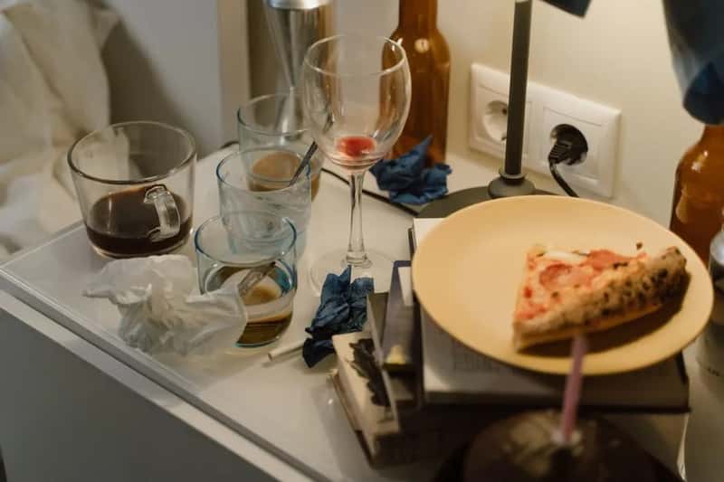 5. Drinking glasses do not always get the cleaning you expect (Image Credits: Pexels)