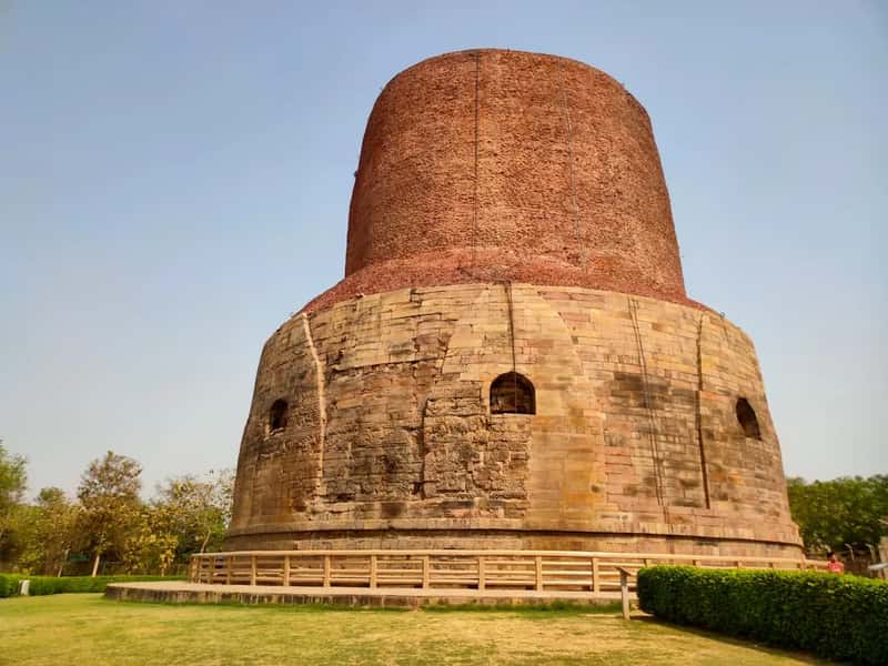 Ancient Buddhist Site of Sarnath, India (Image Credits: Unsplash)
