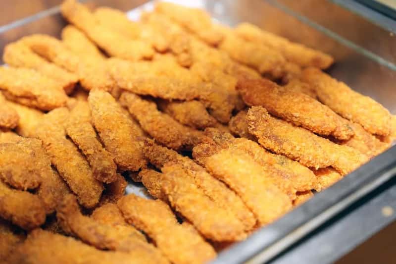 Fish fingers and chips, the Friday night ritual (Image Credits: Pexels)