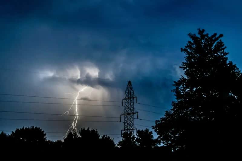 Power Outages And Damage On The Ground (Image Credits: Unsplash)