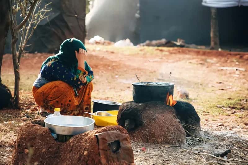 7. Syria: War and Women's Rights (Image Credits: Unsplash)