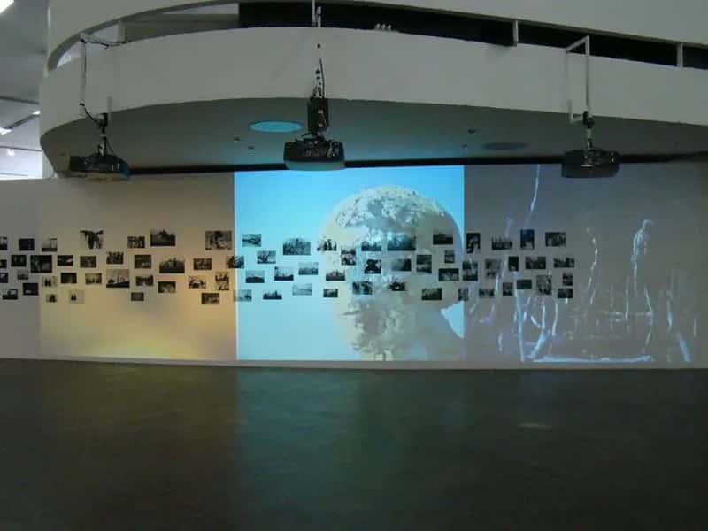The Bienal and a legacy of contemporary art (anaruizdiaz, Flickr, CC BY 2.0)