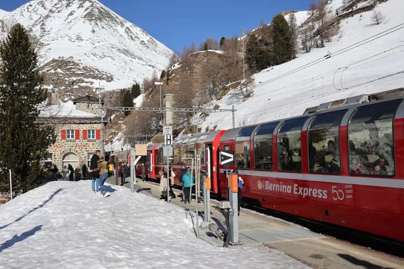 2. Bernina Express, Switzerland and Italy (Image Credits: Unsplash)