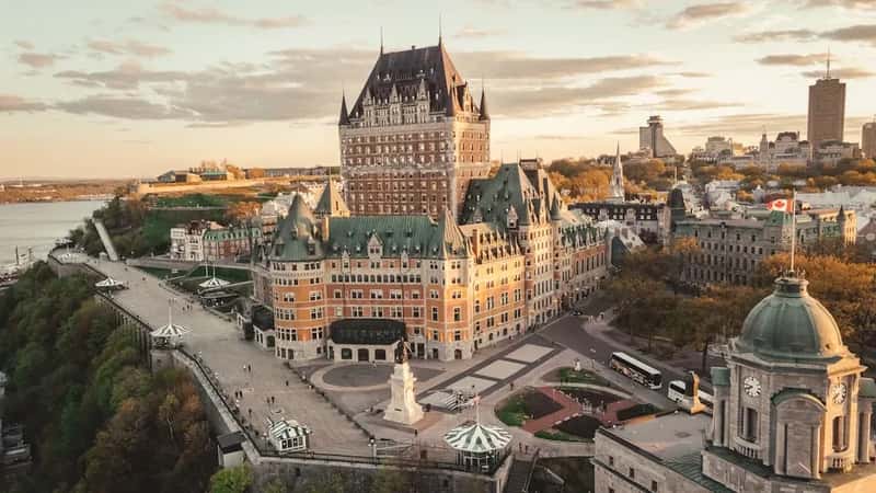 1. Quebec City, Quebec: The Most European Corner of North America (Image Credits: Unsplash)