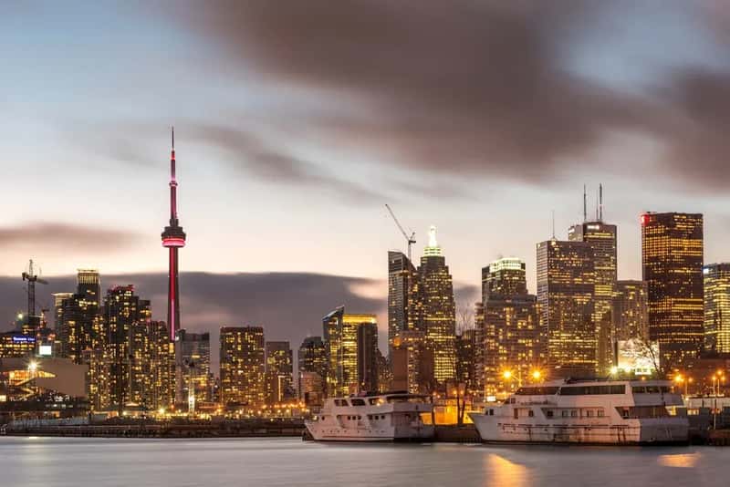 7. Canada - American Neighbor, American Portions (Image Credits: Unsplash)