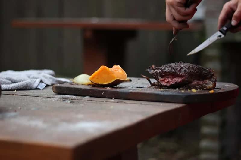 Argentina: beef as a way of life, tested by economics (Image Credits: Unsplash)