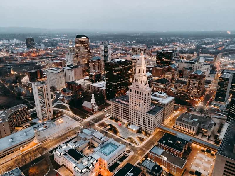 7. Hartford, Connecticut - History, Calm, and Surprising Culture (Image Credits: Unsplash)