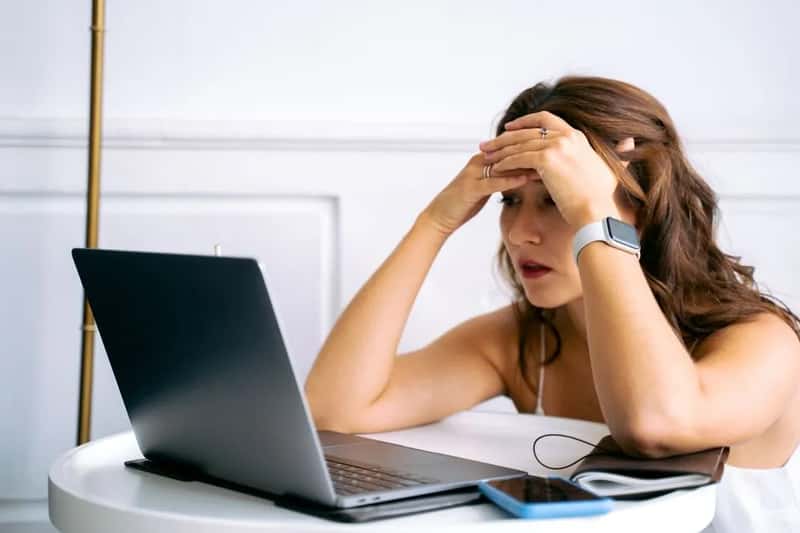 WiFi That Is Slow, Spotty, or Confusing to Join (Image Credits: Pexels)