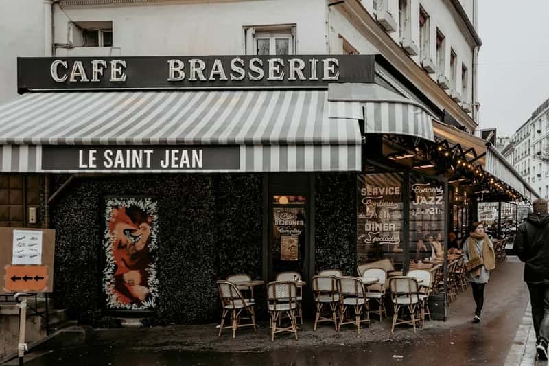 Do respect quiet hours and café pacing (Image Credits: Unsplash)