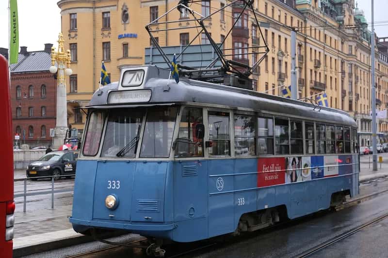 #4 - The Tourist Tram or Novelty Train Tour (Image Credits: Pixabay)