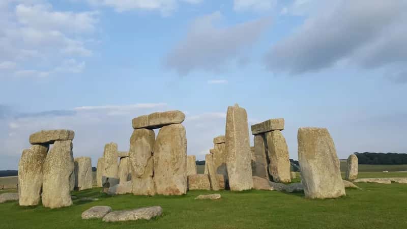 Stonehenge: Ancient Stones, Modern Disappointment (Image Credits: Unsplash)
