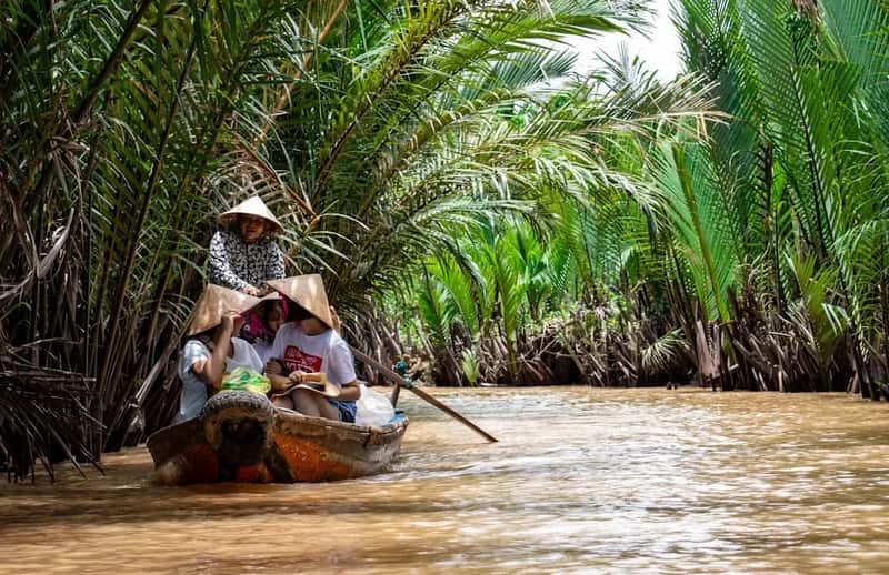 4. Vietnam: Beautiful Country, Risky Water (Image Credits: Unsplash)