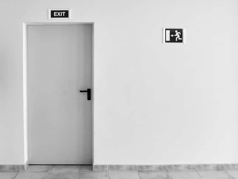 Making the Most of the Sign During Your Stay (Image Credits: Unsplash)