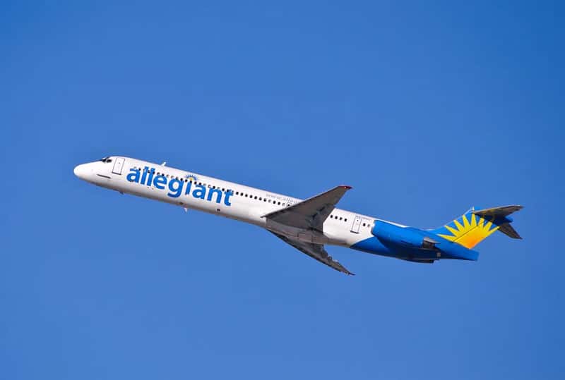 7. Allegiant Air (Scarlet Sappho, Flickr, CC BY-SA 2.0)
