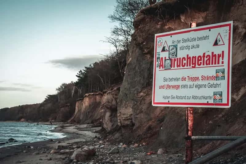 The Bigger Trend: Coastal Living Is Being Repriced for Risk (Image Credits: Pexels)