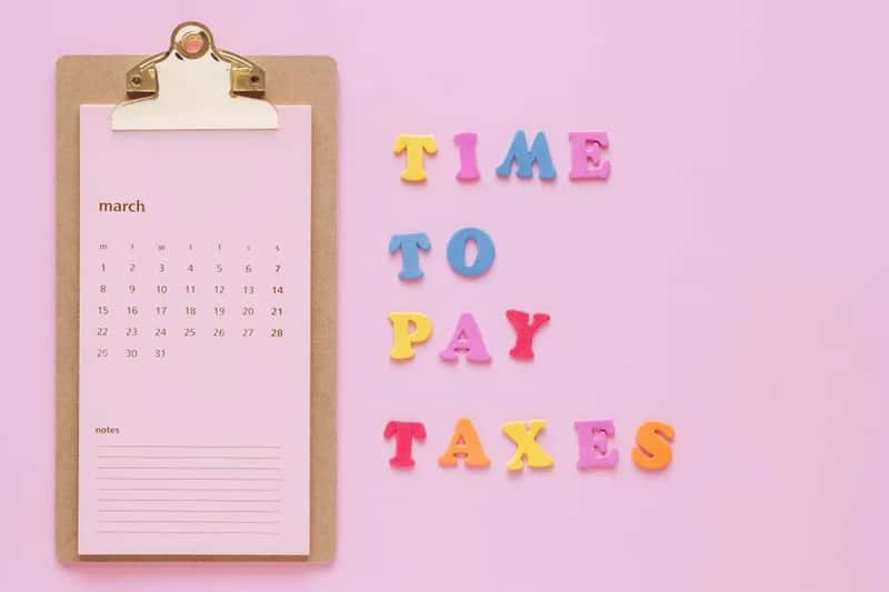 2. They track their days abroad like it's a second job (Image Credits: Pexels)
