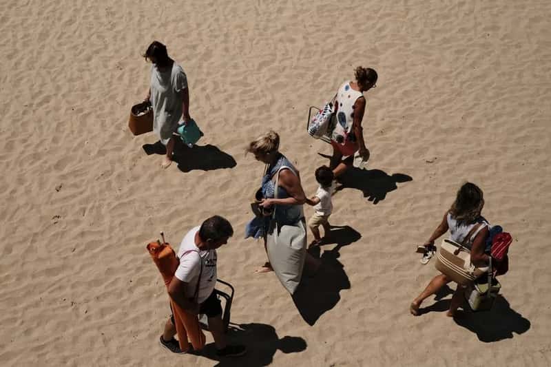 The Heat That Pushed Travelers North (Image Credits: Pexels)