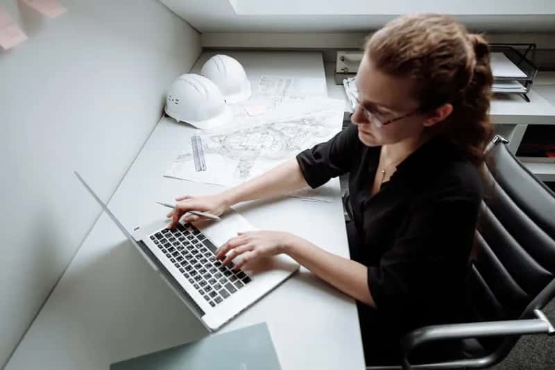8. Cloud Architect (Image Credits: Pexels)