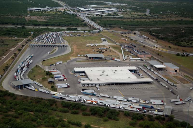 Nuevo Laredo, Tamaulipas (via Laredo, Texas) (World Trade Crossing International Bridge in Laredo, Texas, Public domain)