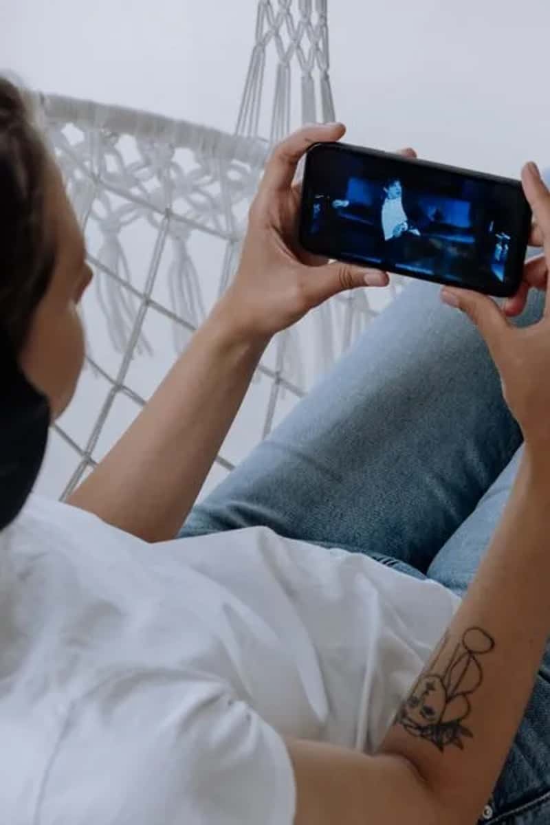 9. Entertainment that does not depend on WiFi (Image Credits: Pexels)