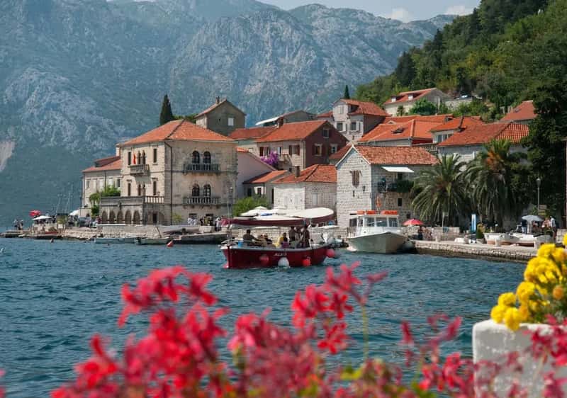 6. Perast, Montenegro (Image Credits: Unsplash)