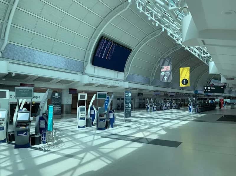#12 - They Quietly Steer Eligible Travelers Toward Global Entry Kiosks Instead of the Standard Line (Image Credits: Pexels)