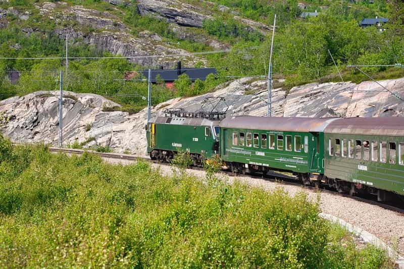 4. Flåm Railway, Norway (Image Credits: Unsplash)