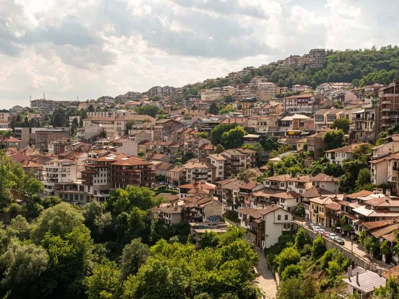 Bulgaria: cheap cigarettes and a stubborn smoking culture (Image Credits: Pexels)