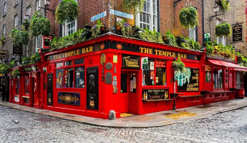 3. Ireland: A Shared History That Actually Feels Personal (Image Credits: Pixabay)