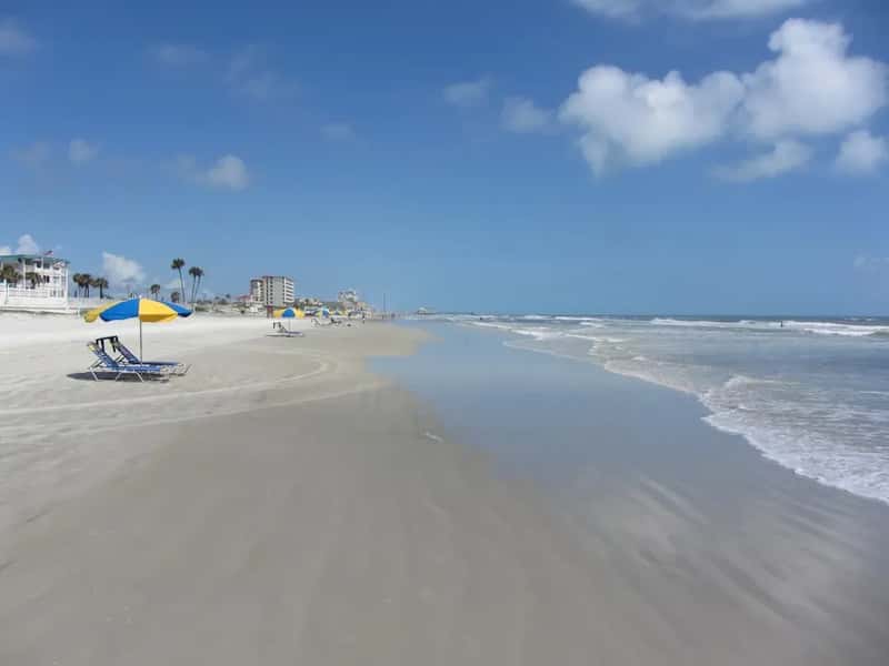 4. Daytona Beach, Florida - Fast Cars, Warm Waves, and Unbeatable Value (Image Credits: Unsplash)