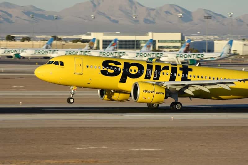 Spirit Airlines: cheap fares, costly frustrations (Image Credits: Unsplash)