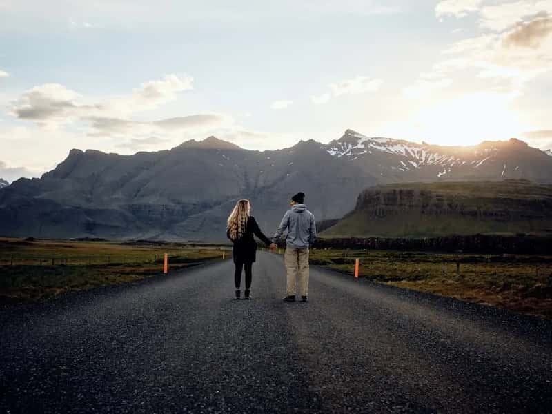 Your Wallet Will Thank You for Off-Peak Travel (Image Credits: Unsplash)