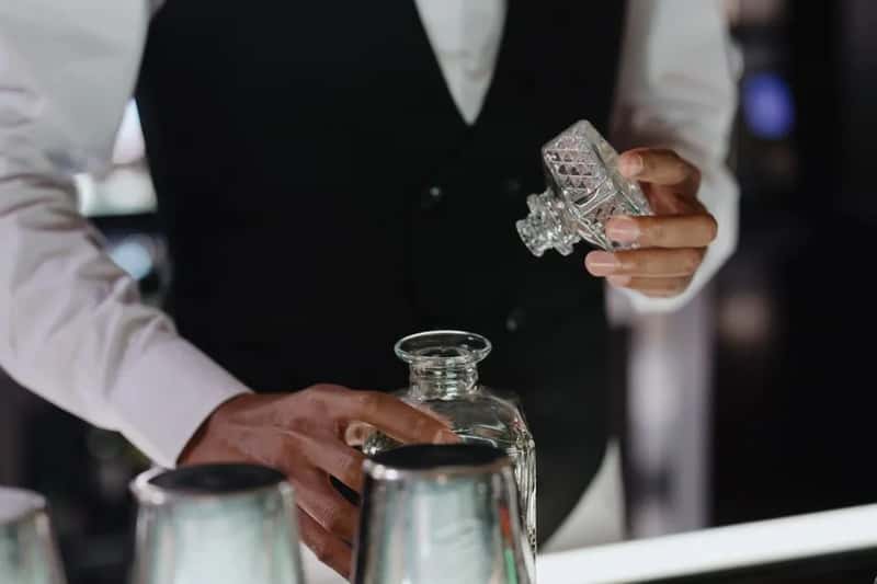 #3 - A Full In-Suite Cocktail Party, Bartended by the Butler Himself (Image Credits: Pexels)