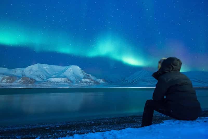 Sleep, routine, and living without a real sunset (Image Credits: Pixabay)