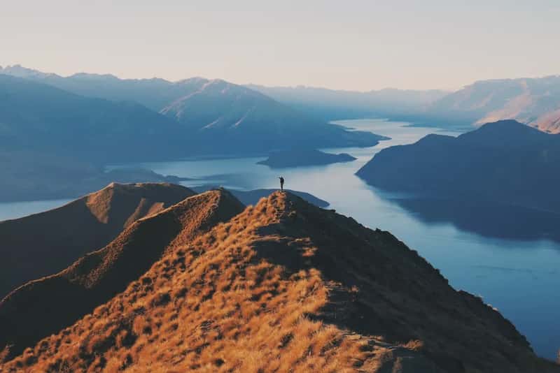 6. Diamond Head Summit Trail, Oahu, Hawaii (Image Credits: Unsplash)
