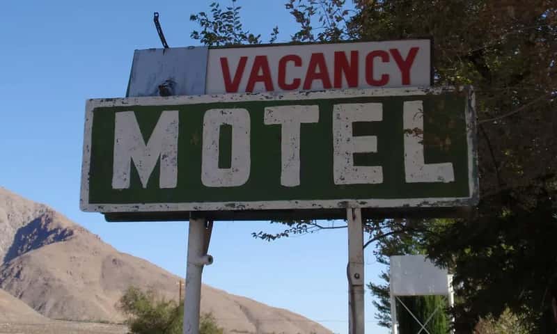 #12: You Booked Motels the Day Of - Or Just Showed Up (Tom Hilton, Flickr, CC BY 2.0)