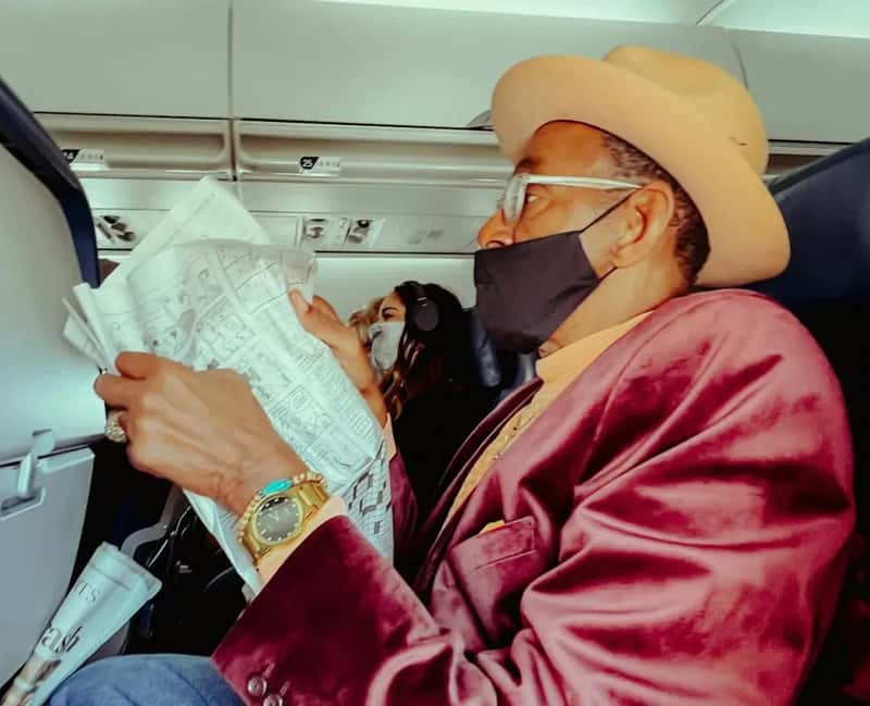 #11 - They Wear Their Bulkiest Items on the Plane (Image Credits: Unsplash)